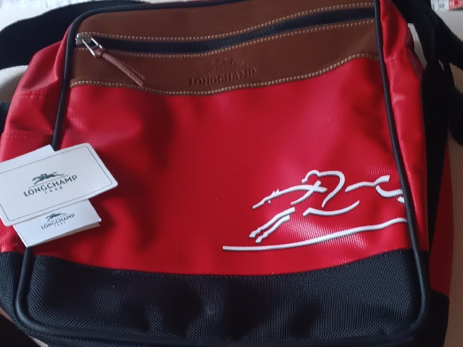 Longchamp Borse: LONGCHAMP Umhängetasche NEU! – Nuovo (secondo la descrizione) da Maienfeld venduto da Andyr44