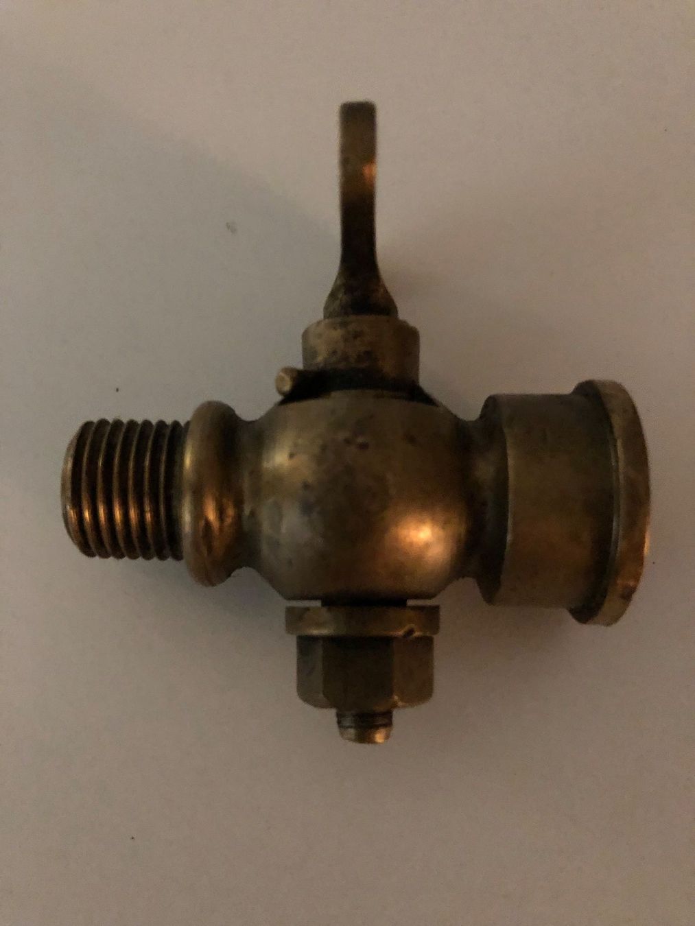 Armaturen: Wasserhahn, klein, antik, Messing – Gebraucht aus Niederurnen von Guste 3