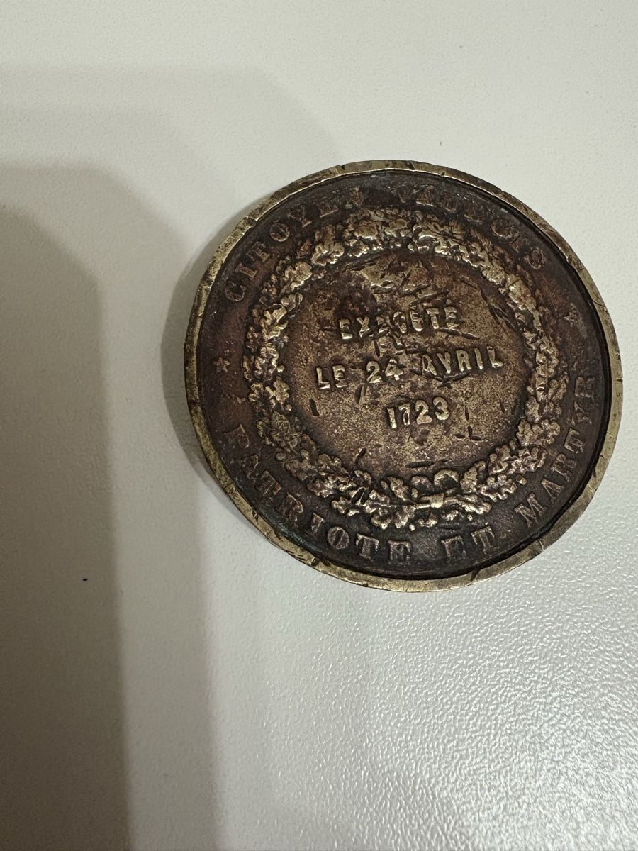 Medaglie: Belle médaille date 24 Avril 1723 – Usato da petit lancy venduto da FerreiraLuis 3