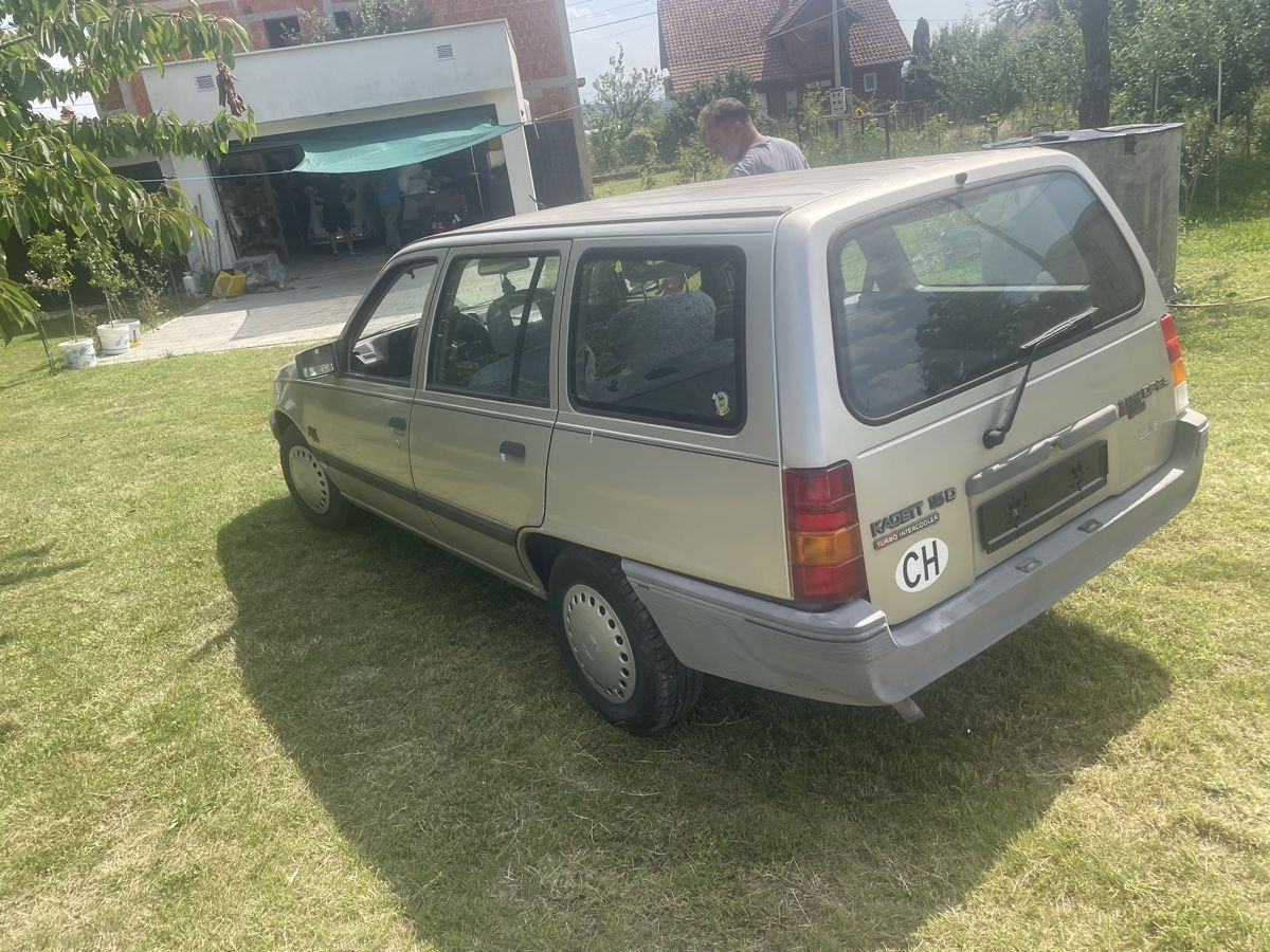 Opel Automobili: Opel Kadet 1.5 mfk 2022 – Usato da Nürensdorf venduto da maqopaqo 6