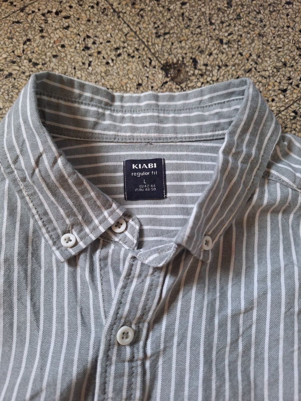 Camicie: Chemise Hemd Kiabi L – Usato da Carouge GE venduto da lor_m8jm 1