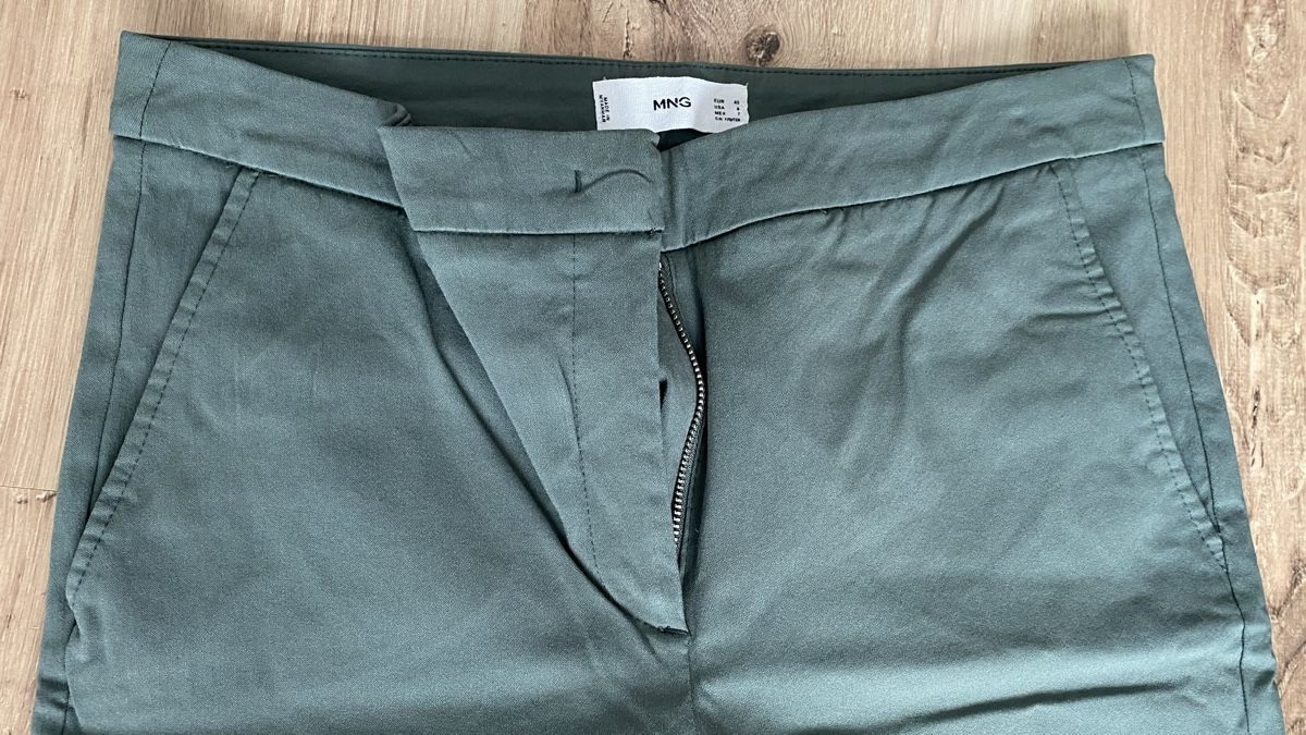 Mango Pantaloni: Mango Hose 40 grün – Usato da Magden venduto da Gondwina 1