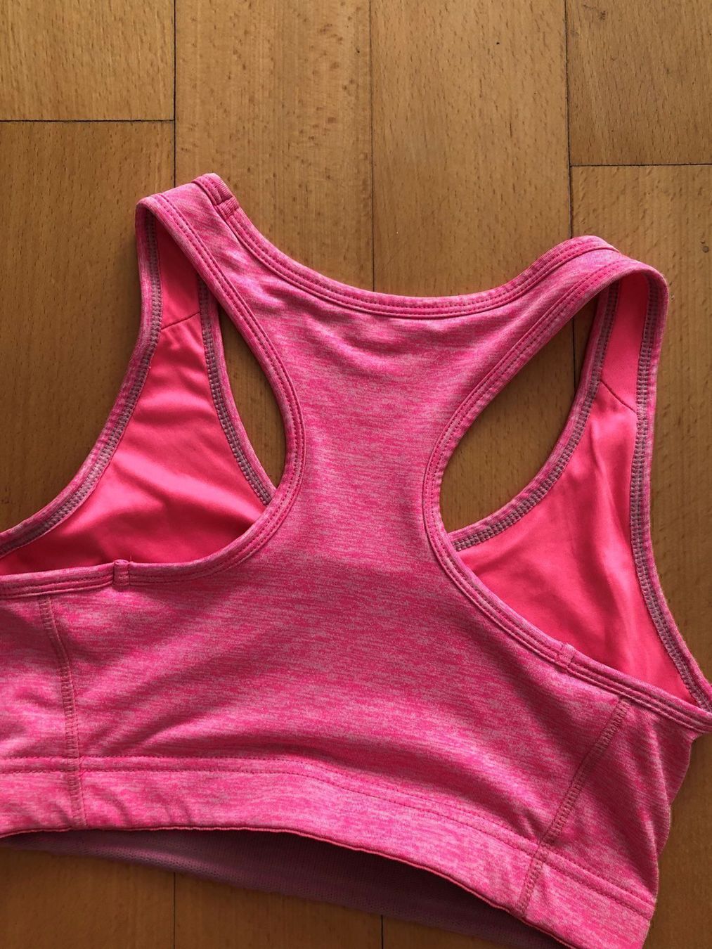 H&M Top: sport bh gr xs – Usato da Neuhausen am Rheinfall venduto da stundgirl 2