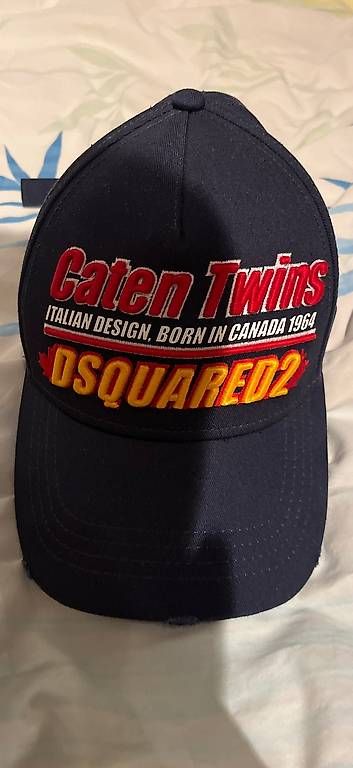 Altro in  Abbigliamento & Accessori: Dsquard Cap – Usato da Wohlenschwil venduto da michi9999