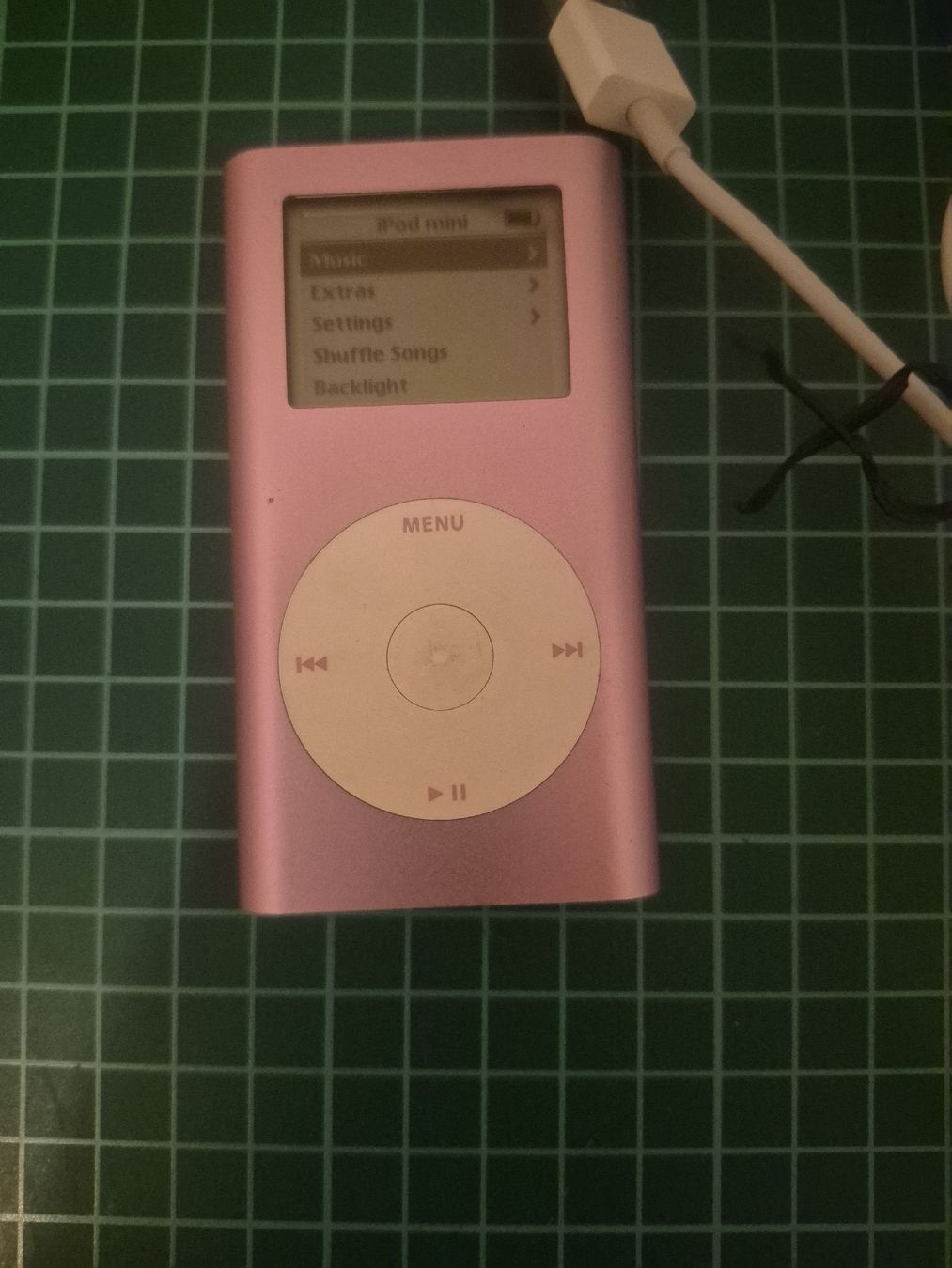 Apple Tragbarer Mediaplayer: Pink Apple iPod Mini 4GB - Excellent Condition! Retro – Gebraucht aus Meyrin von Retro-GZ 1