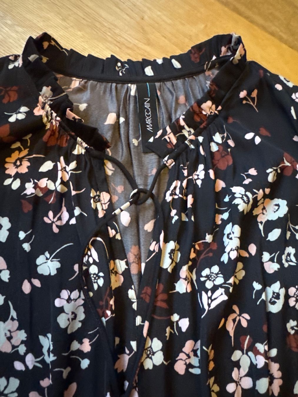 Marc Cain Vestiti: kleid marc cain – Nuovo (secondo la descrizione) da gurzelen venduto da malu04 5