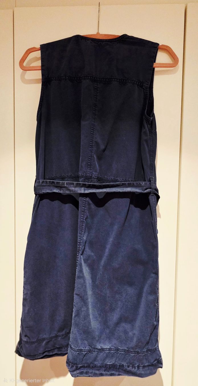 Tommy Hilfiger Robes: Jeans-Kleid ärmellos "Hilfiger" – D'occasion à Winterthur par Tschuegge99 1
