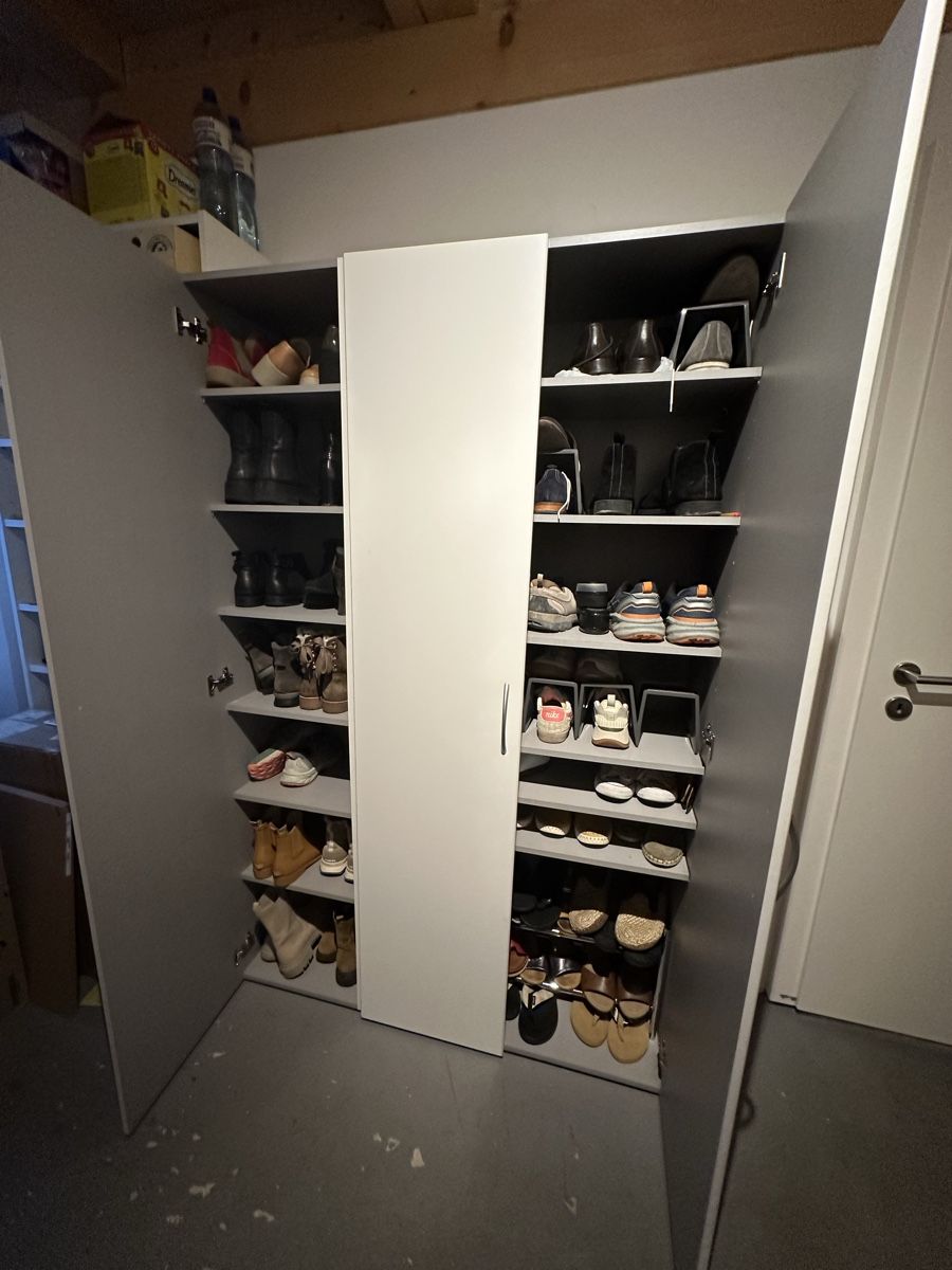 Guardaroba: Schuhschrank – Usato da Hindelbank venduto da ketterle 2