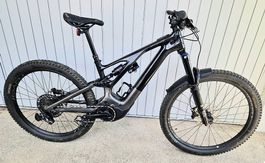 Specialized Turbo Levo Expert Carbon / Top Zustand / 700Wh