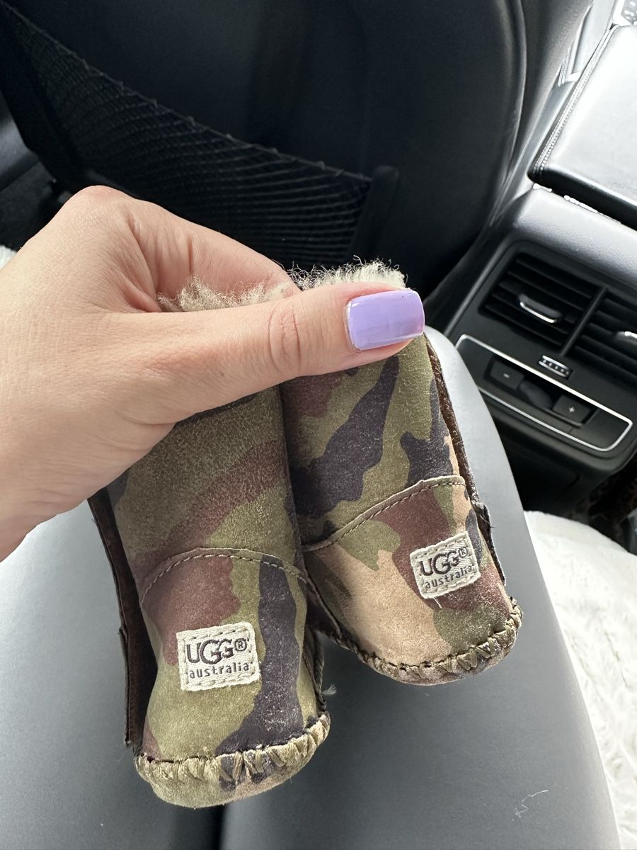 Ugg Scarpe per ragazzi: UGG Baby – Usato da Schaffhausen venduto da Nadiuna 4