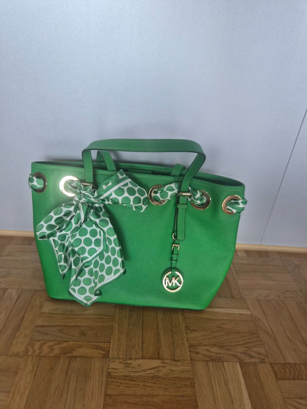 Michael Kors Borse da donna: Sehr schöne Michael Kors Tasche – Usato da Rubigen venduto da Alexia98