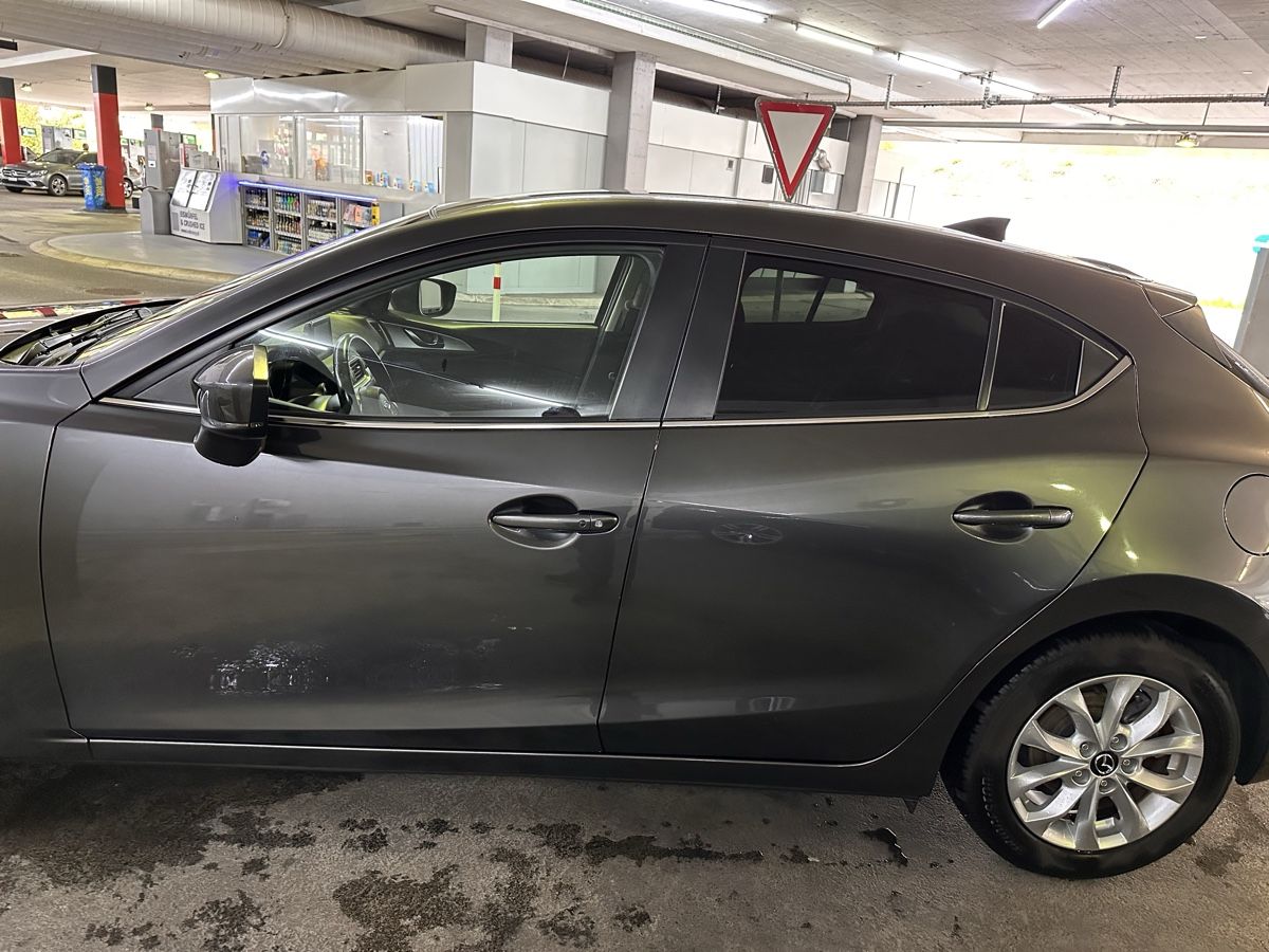 Mazda Automobili: Mazda 3 SKYACTIV-G 120 Ambition Plus – Usato da Wabern venduto da cos_z2z9 4