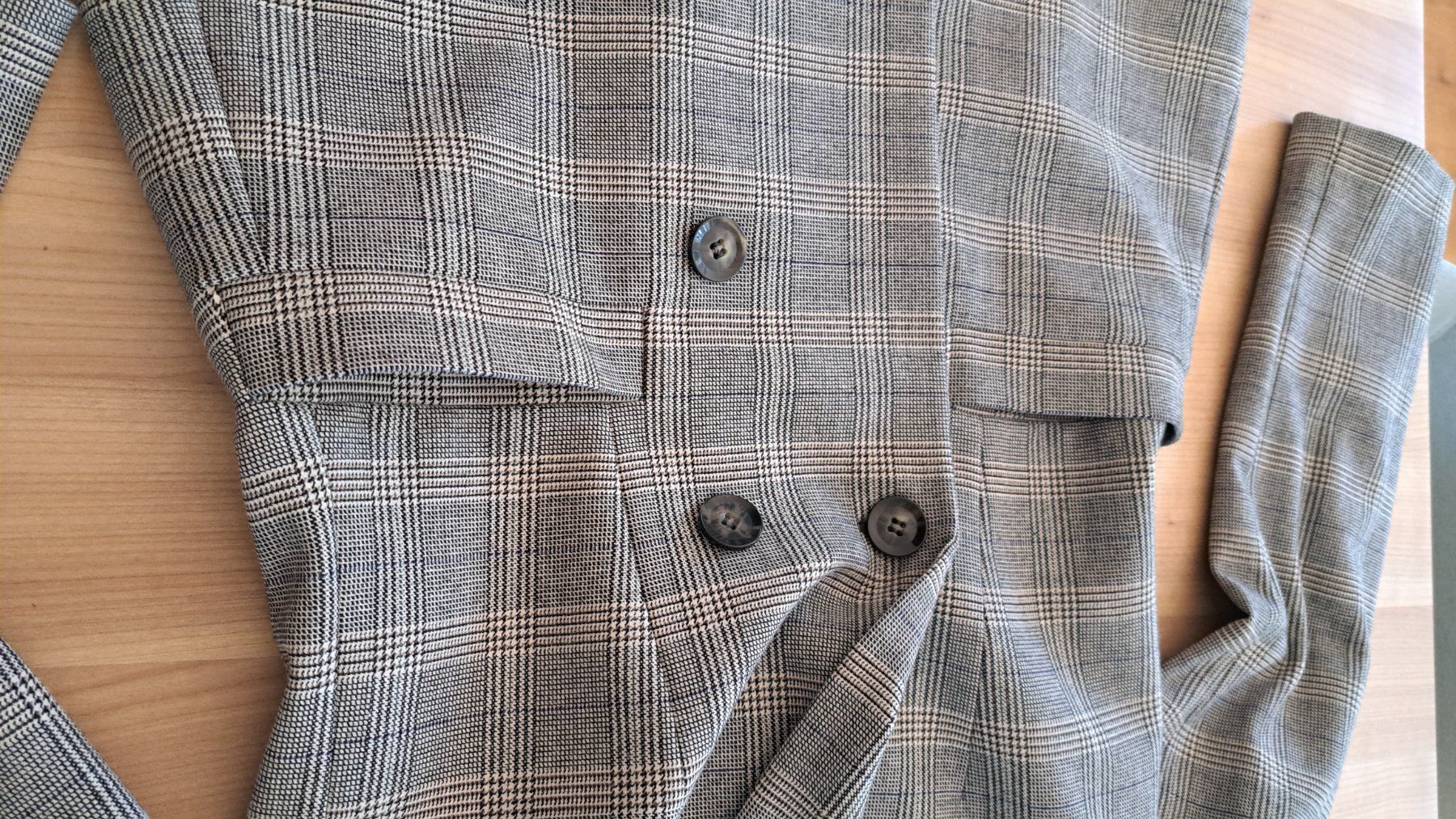 Jacken: iBLUES Jersey Blazer Gr. 34 – Gebraucht aus Malters von Mosher 3