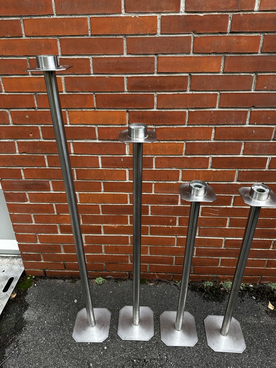 Portacandele: 4 wunderschöne Silber Kerzenständer – Usato da Uster venduto da bek_v2ct 1