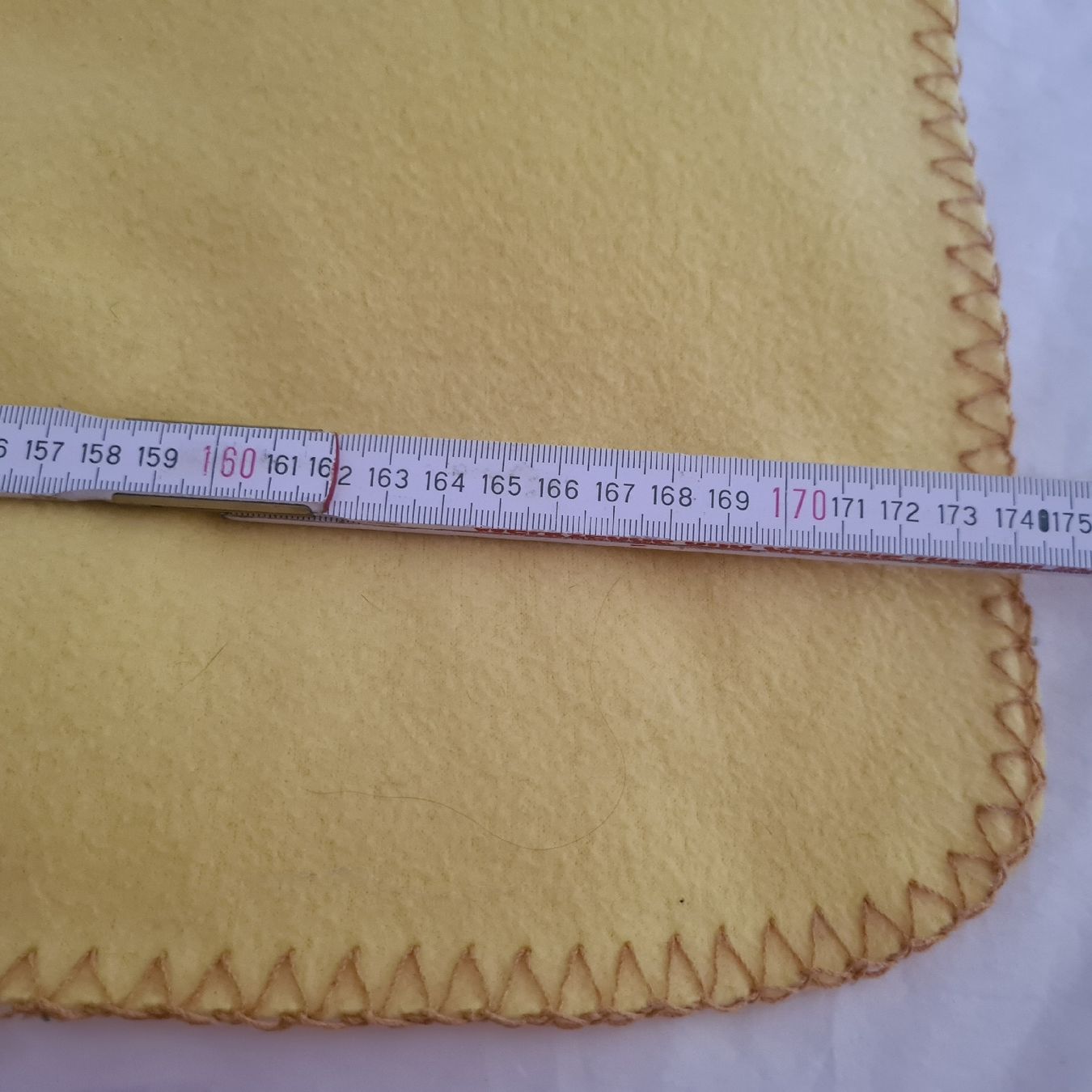 Coperte: Kuscheldecke Gelb B.124 L.174 cm – Usato da Steinen venduto da turbogeiss99 3