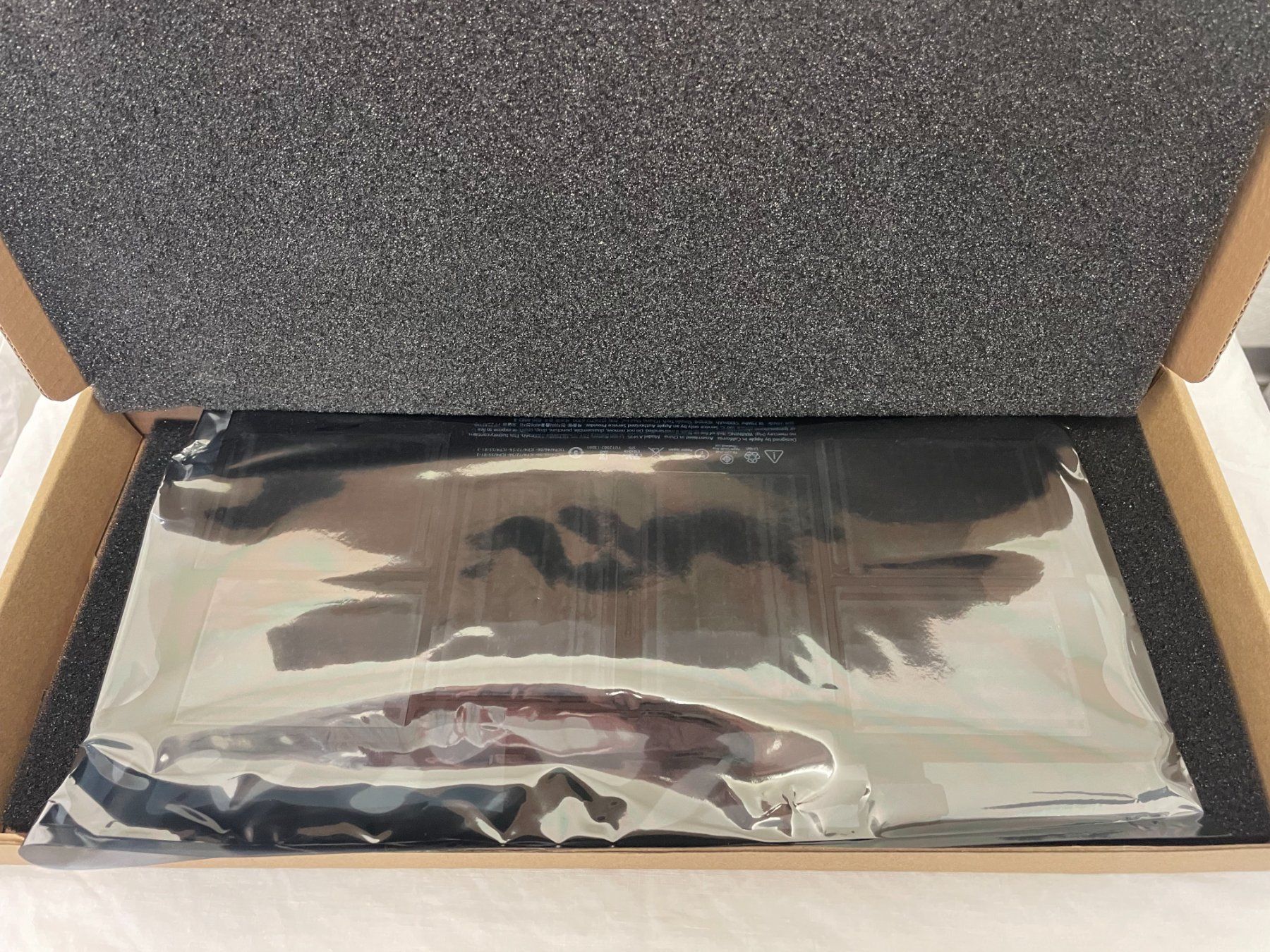 Apple Batterie: A1465 Original Apple Akku MacBook – Nuovo e nell'imballaggio originale da Zollikon venduto da yaris0505 2