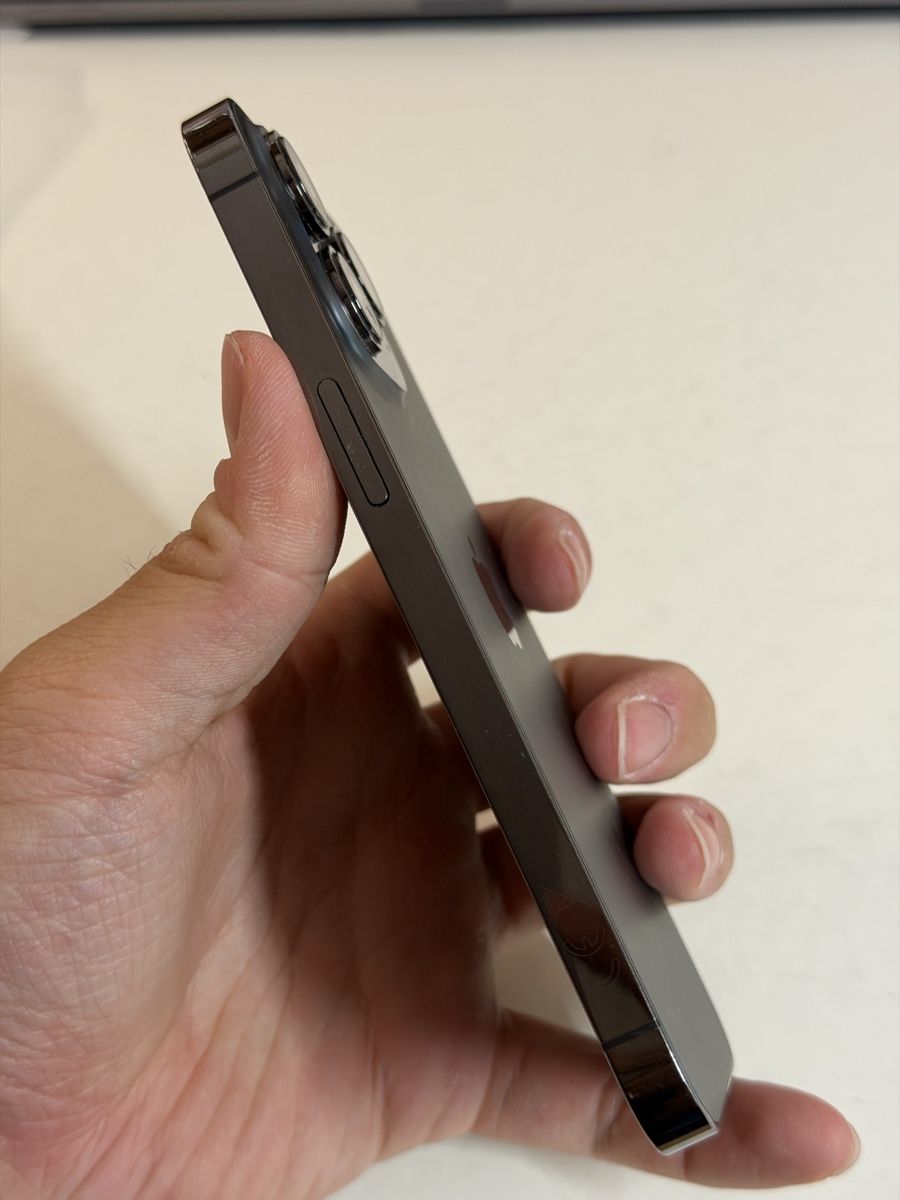 Apple Handys / Smartphones: Komplett iPhone 13Pro Gehäuse Pulled  – Gebraucht aus Chur von beverlyone 1