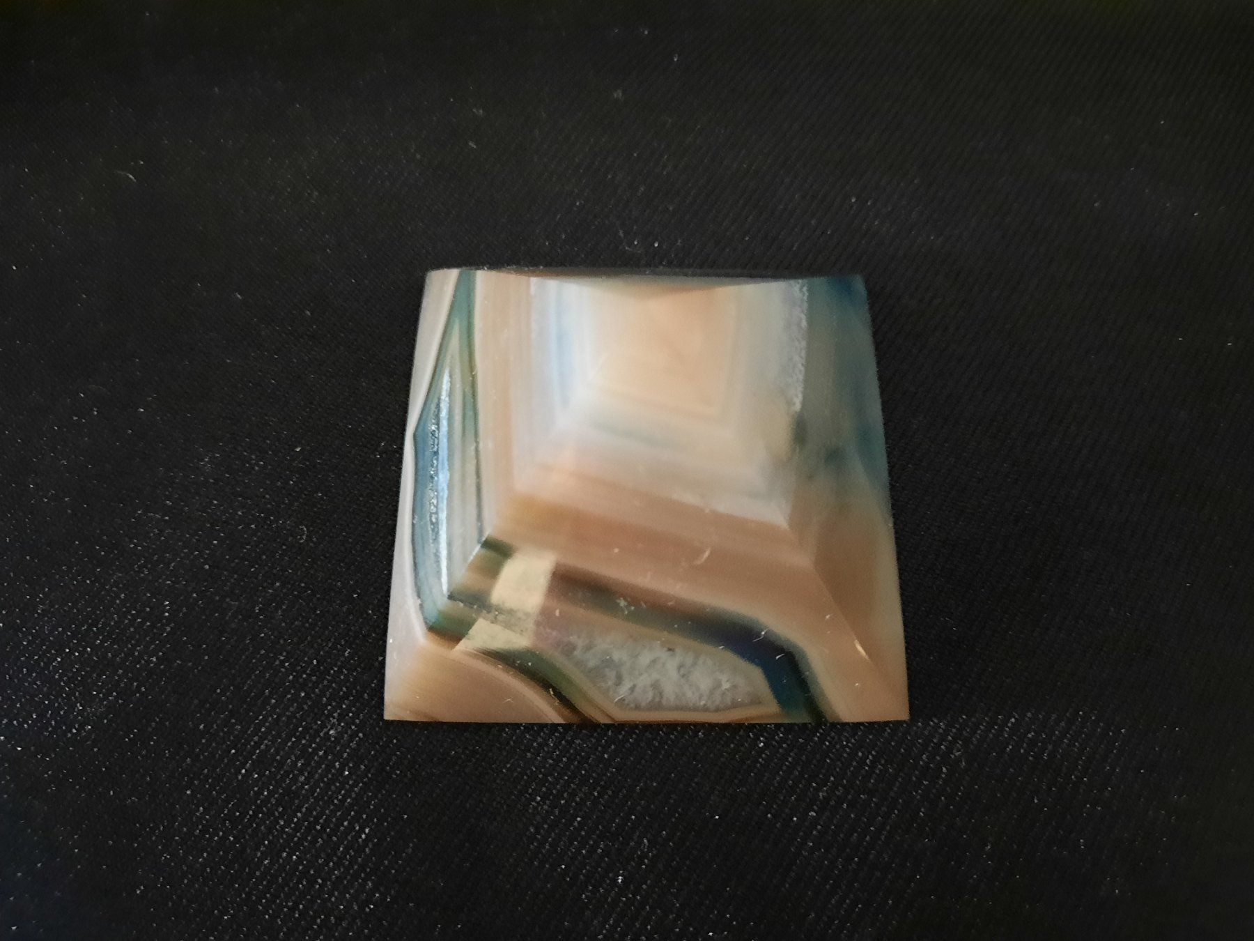 Pietre preziose: ACHAT-Pyramide mit Druse, Grün-Beige, ca. 50 mm – Usato da Beinwil am See venduto da Restwert_Beinwil 4