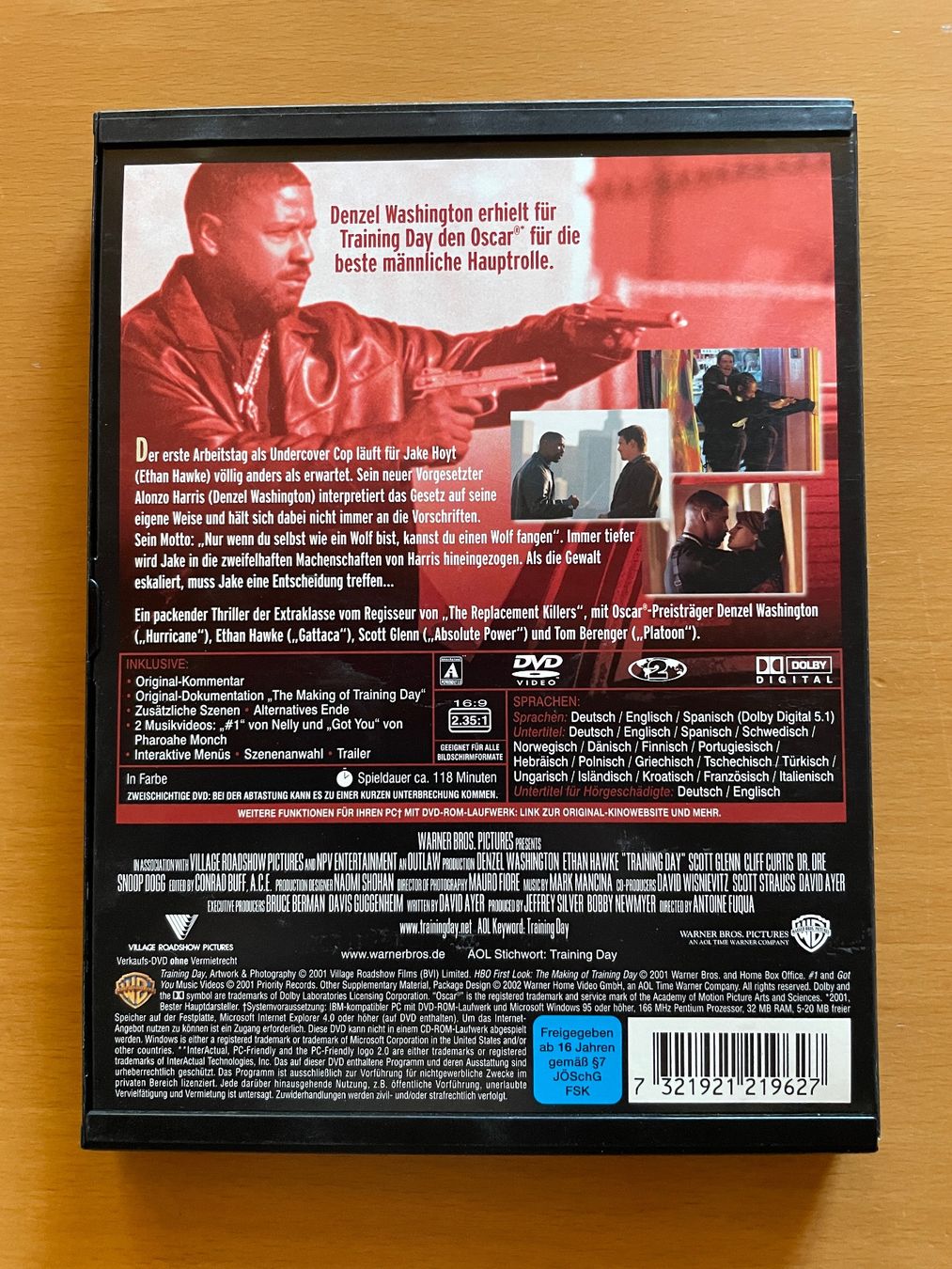 Alle DVDs: DVD Training Day – Gebraucht aus Rickenbach BL von Morlog 2