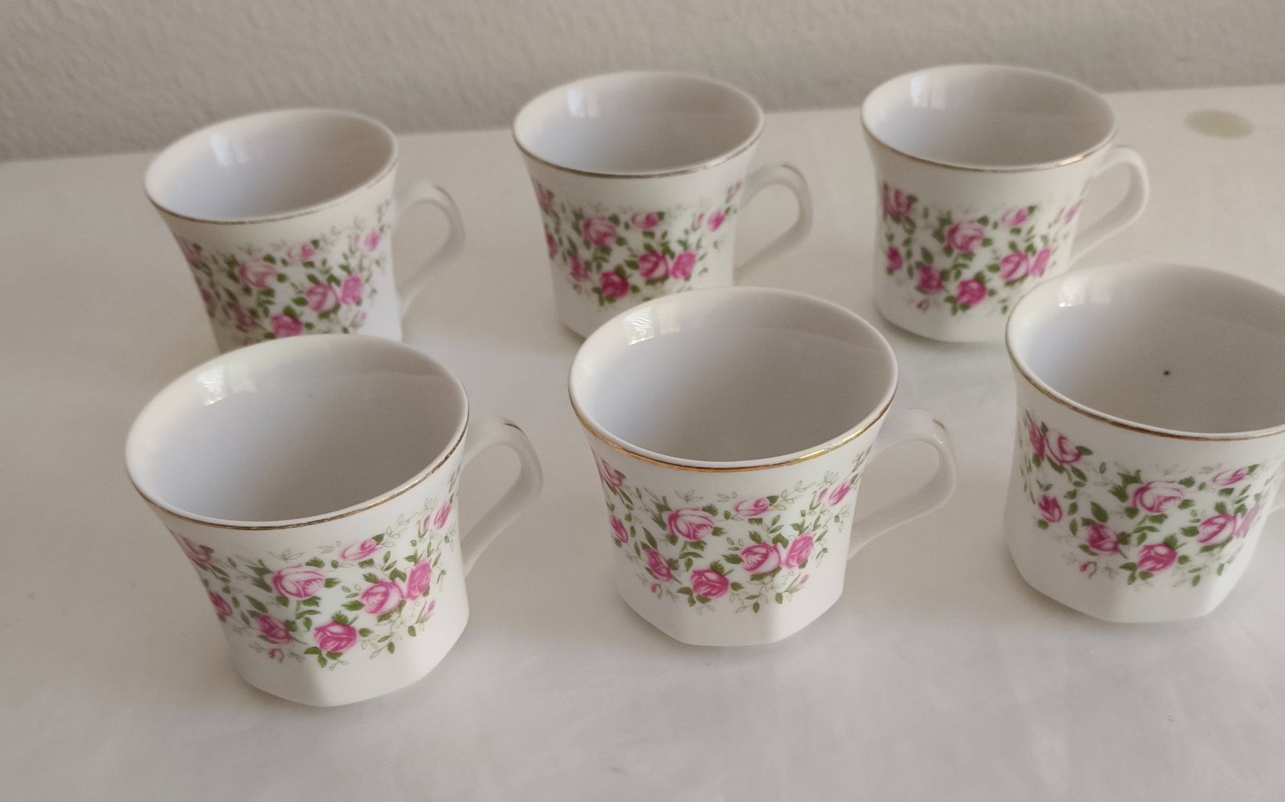 Tassen: 6Tasse – Gebraucht aus Urtenen-Schönbühl von sep_k9jk 1
