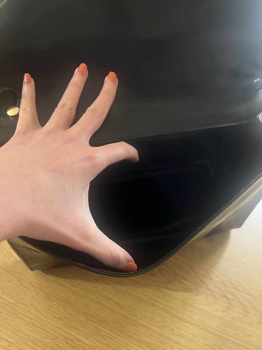Taschen für Damen: Vintage Ledertasche Schwarz – Gebraucht aus Zürich von giulina8 3