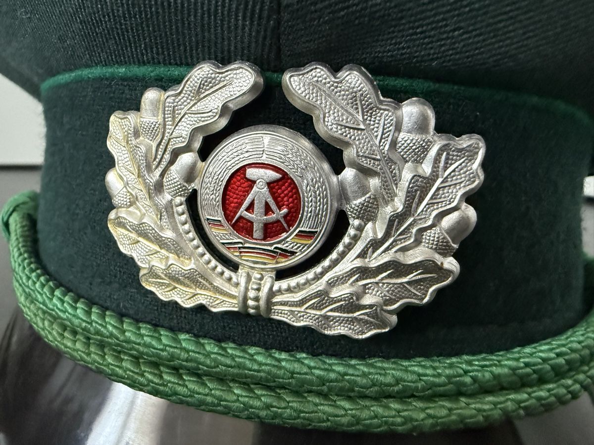 Hüte, Mützen & Caps: Original Schirmmütze Volkspolizei DDR – Gebraucht aus Goldach von igwhitestar 3