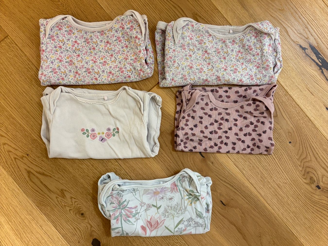 Sous-vêtements: 5er Set Kurzarm Bodys Grösse 86 – D'occasion à Riedt b. Erlen par f.brown