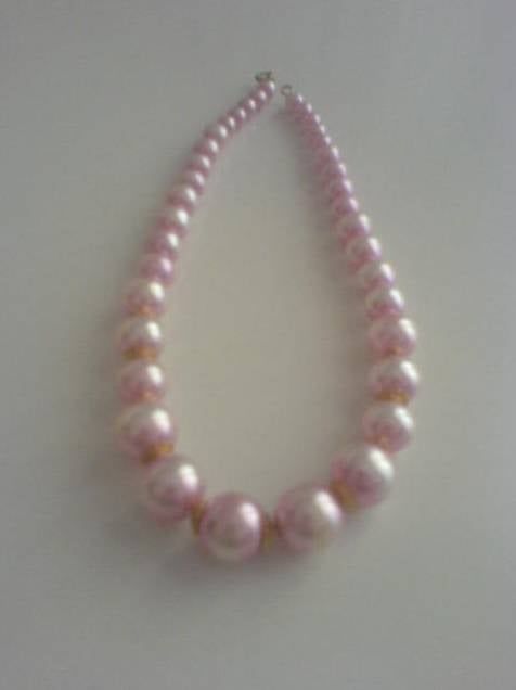 Catenine: Collana di perle rosa-brillante – Usato da Giornico venduto da gal_mnh9