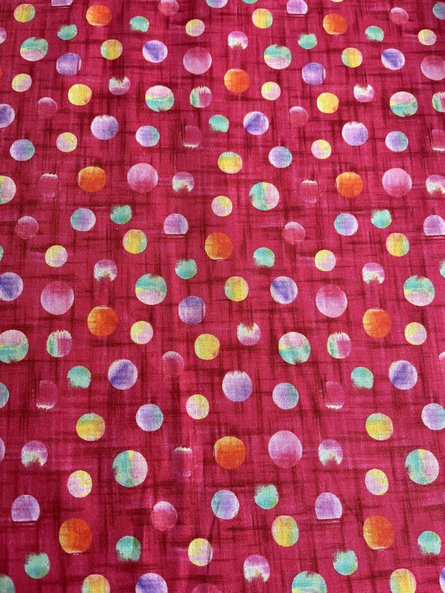 Stoffe: Patchworkstoff rot mit farbigen verschieden grosse Punkte – Neu (gemäss Beschreibung) aus Seuzach von KreativmitStoff