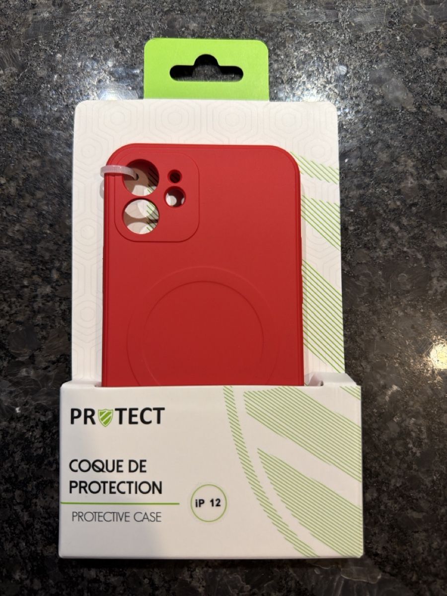 Apple Cover & Protezioni schermo: Coque iphone 12 silicone rouge neuf  – Nuovo e nell'imballaggio originale da Yverdon-les-Bains venduto da ame_7f2x