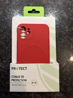 Coque iphone 12 silicone rouge neuf 