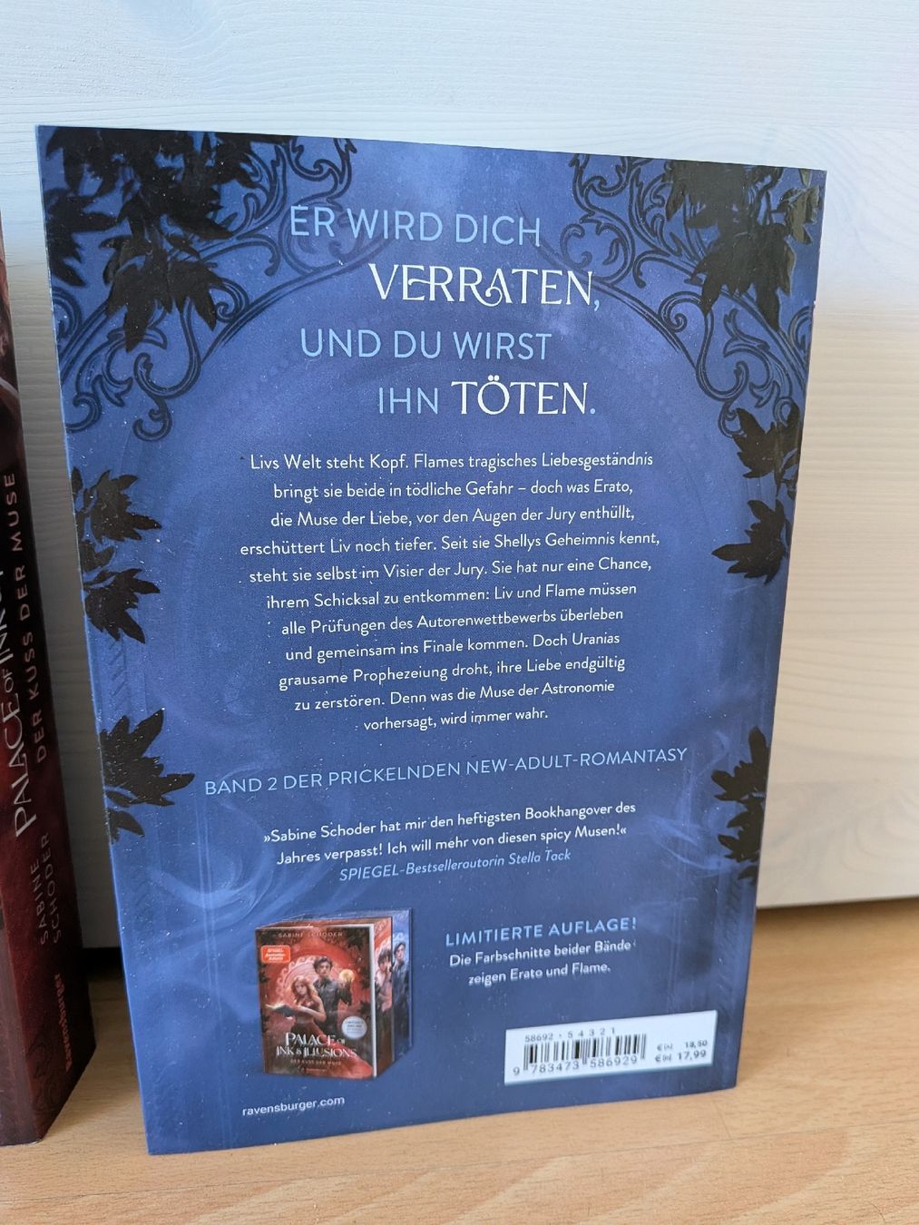 Libri: Sabine Schoder: Palace of Ink & Illusions, Band 1+2 – Nuovo (secondo la descrizione) da Luzern venduto da angii.meier 3