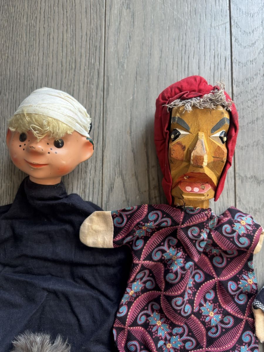Bambole: Vintage Hand Puppets Collection – Usato da Dompierre VD venduto da Ruby18 1