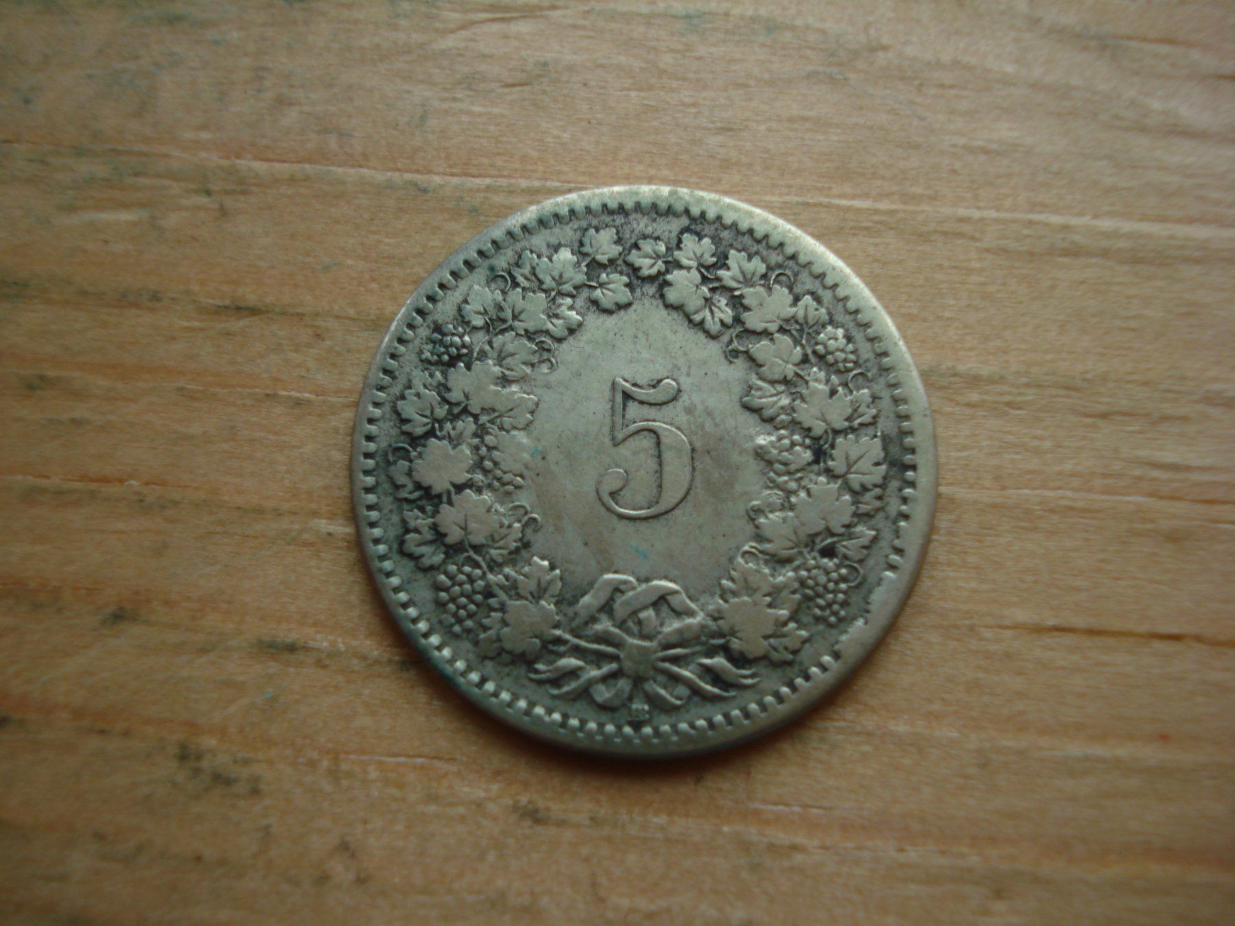 Tutti le monete: (S) 5 Rappen 1850 – Usato da Erlach venduto da Net-Coins 1