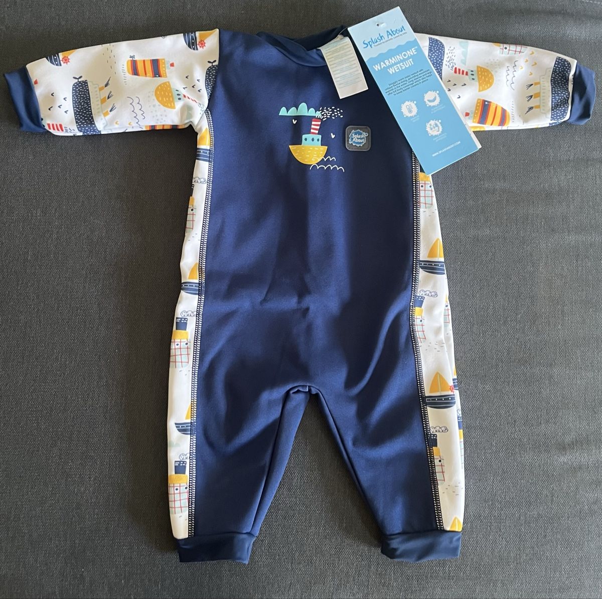 Completi: Neoprenanzug Baby NEU – Nuovo e nell'imballaggio originale da Stettlen venduto da Biienli