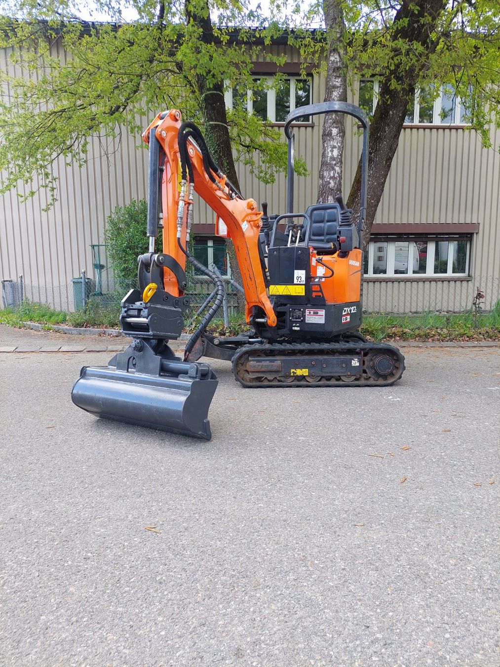 Doosan Escavatori: Minibagger Doosan DX10Z – Usato da Grüningen venduto da Hanix-36 2