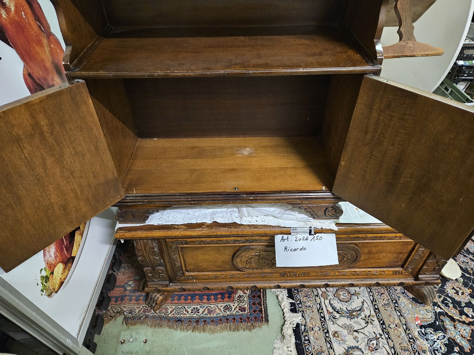 Armadi: Antiker Schrank  Holz Vintage – Usato da Rorschach venduto da TimelessTrading 1