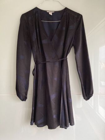 H&M Kleid Wickelkleid Gr. 36 schwarz Kraniche Sommerkleid