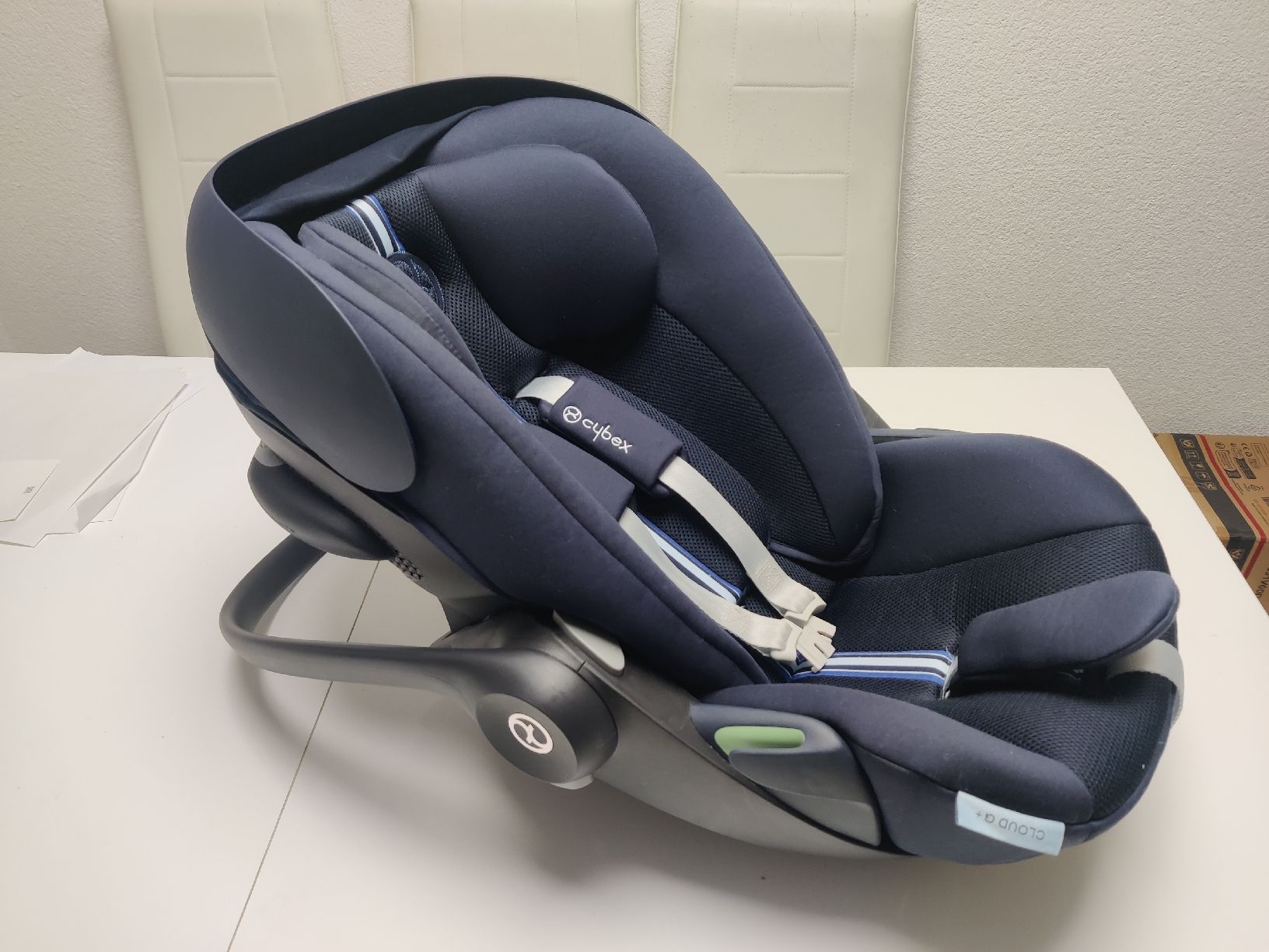 Cybex Seggiolini per auto: Babyschale Cybex Cloud G mit Basis – Usato da Winterthur venduto da bkerec 2