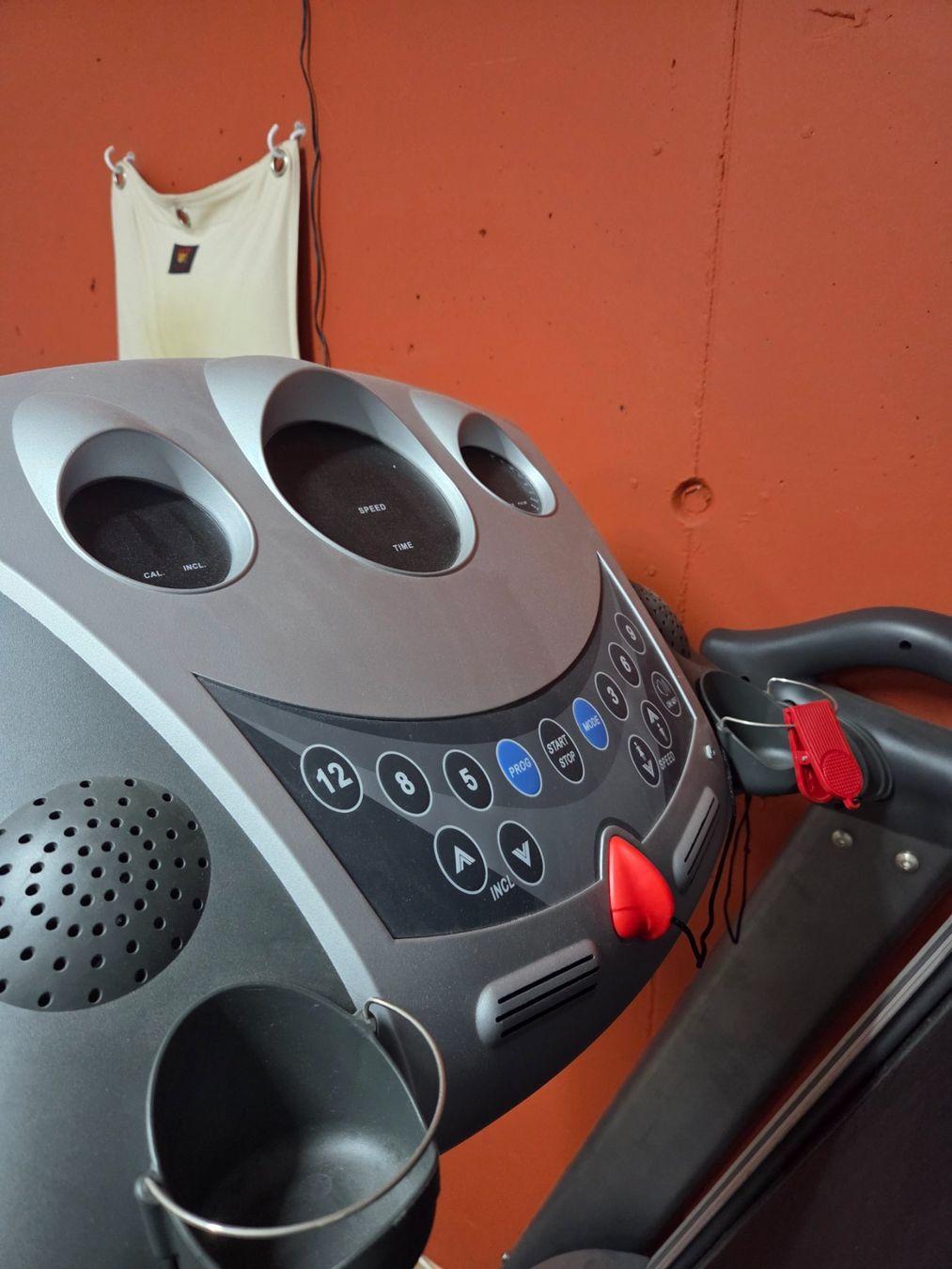 Vélos d'appartement: Laufband USTYLE Sports BW525 – D'occasion à Dällikon par Reri 1