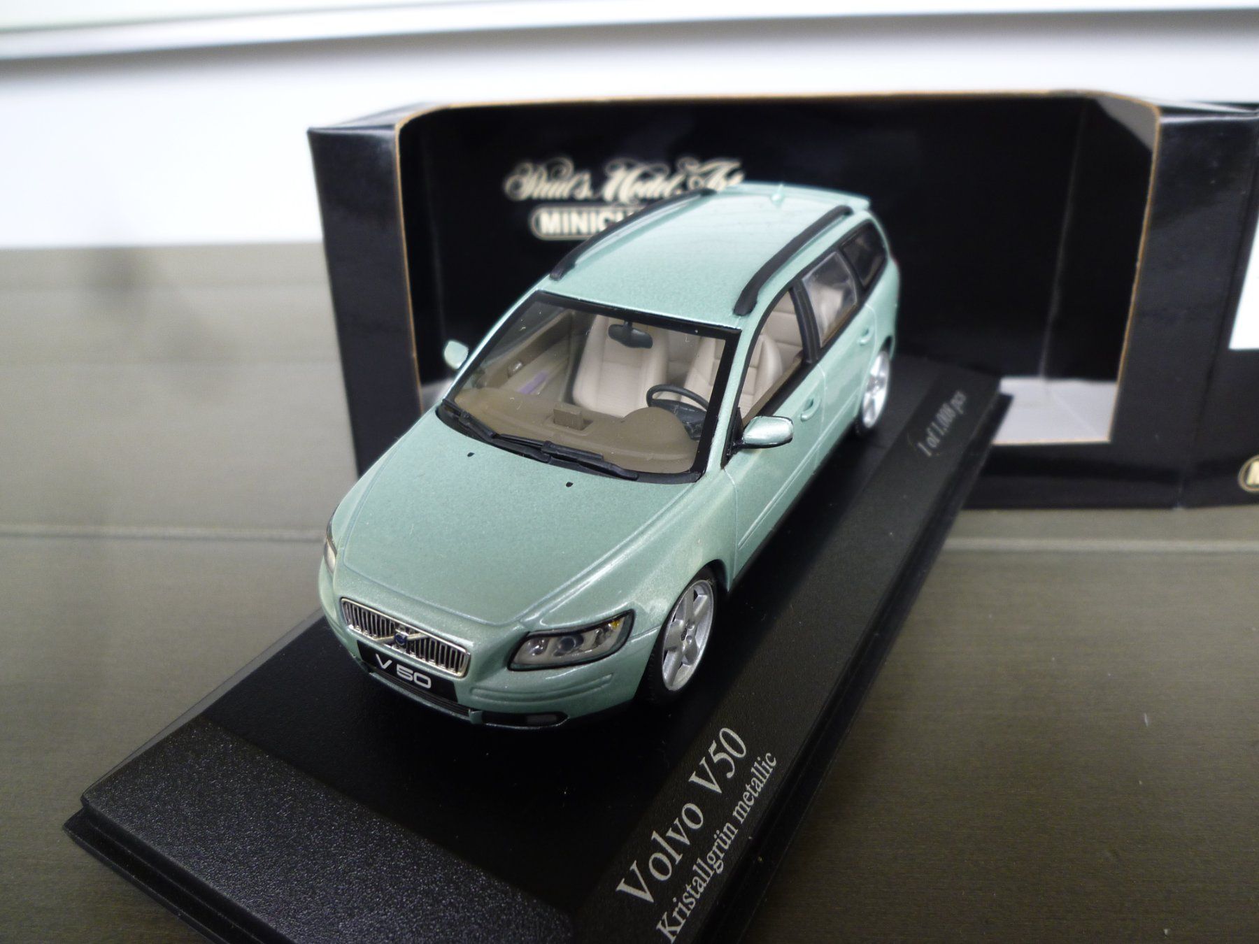 Volvo Modellautos: Volvo V50 (2003) – Neu und originalverpackt aus Flawil von Imperiosud 2