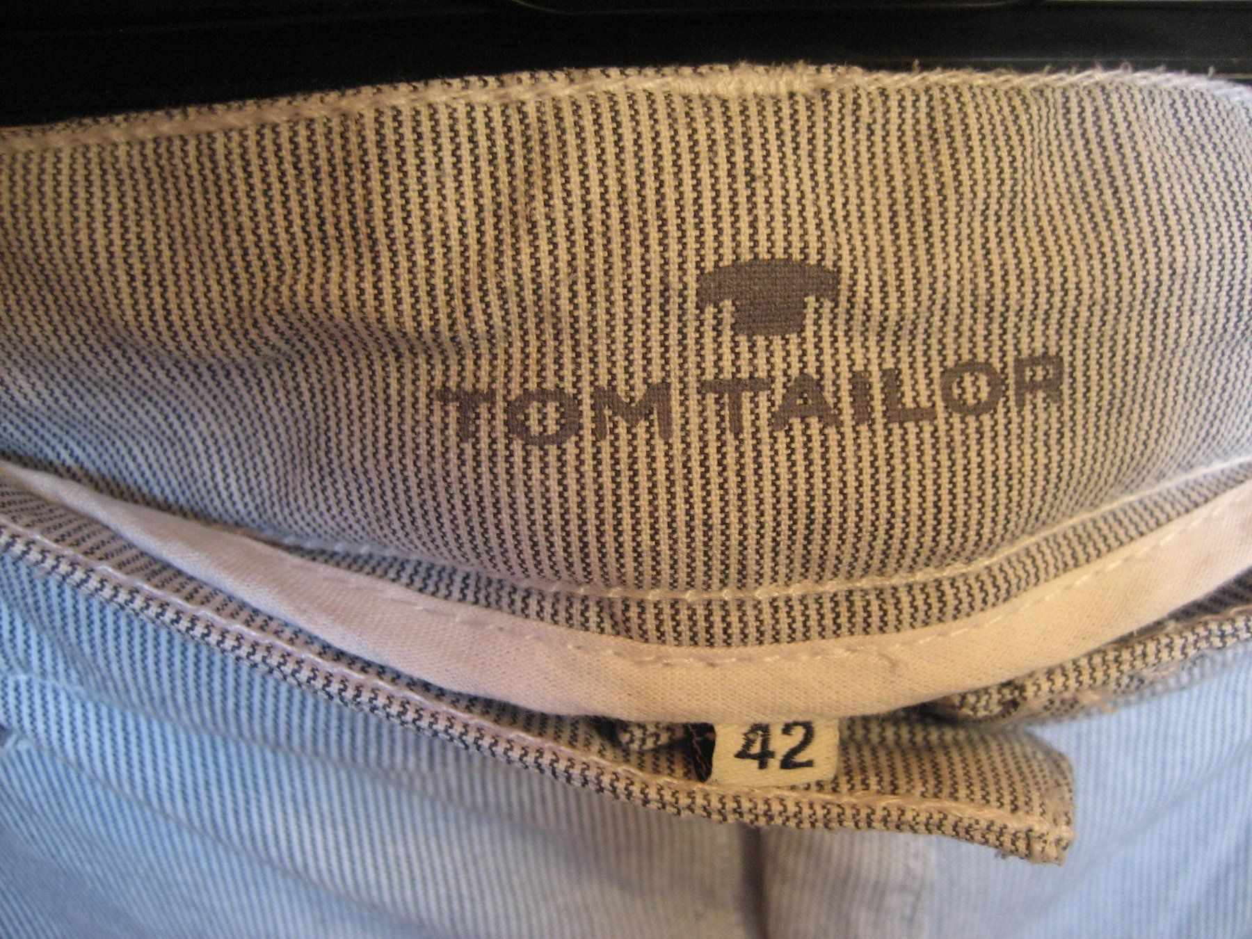 Tom Tailor Pantaloni: Pantalon Tom Taylor taille 42 – Usato da Delémont venduto da marryb 5