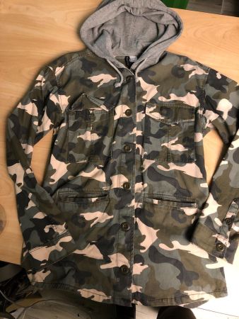Coole H&M Camouflage Jacke Gr.32