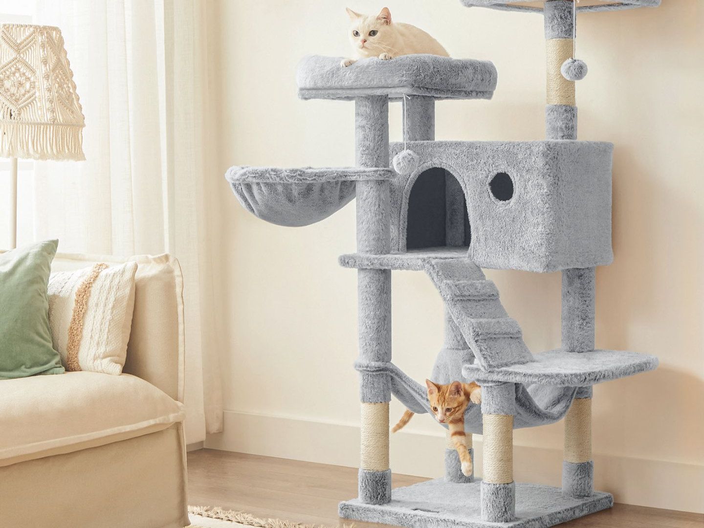 Tiragraffi: Kratzbaum Katzenbaum Weicher Bezug EROS – Nuovo (secondo la descrizione) da Lachen SZ venduto da MAMORU-MOEBEL 1