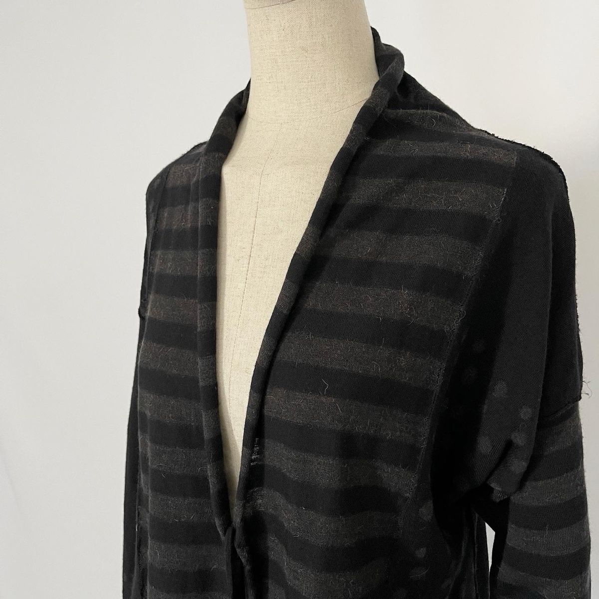 Maglioni & Felpe: MANUELLE GUIBAL Cardigan – Nuovo (secondo la descrizione) da Emmen venduto da Avviivva_Com2023 3