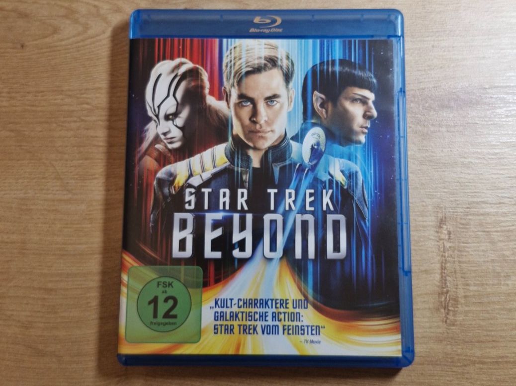 Tous les DVDs: Star Trek 13 - Beyond (2016) Bluray – D'occasion à Pfungen par Whitie