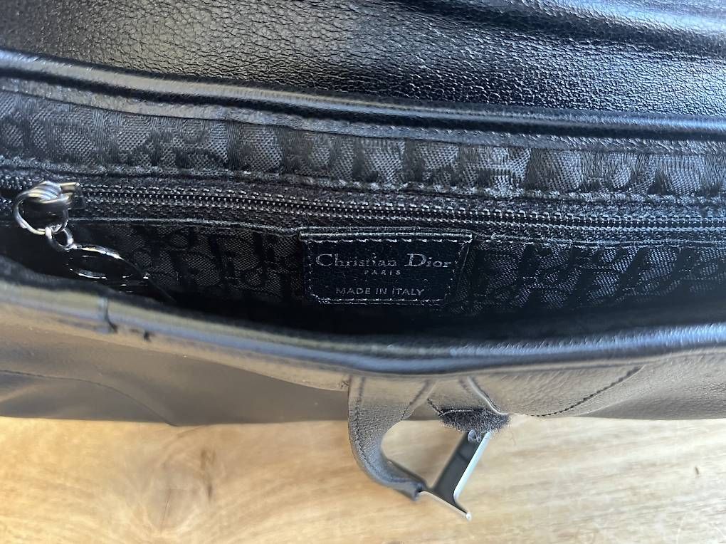 Dior Borse da donna: Sac Dior Saddle Noir Authentique - Élégance Intemporelle – Nuovo (secondo la descrizione) da Petit-Lancy venduto da RBABIN 3