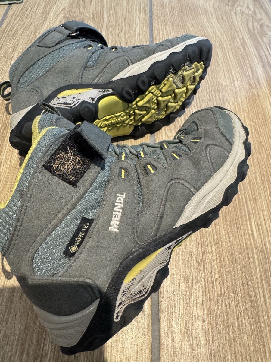 Meindl Chaussures garçon: Meindl Wanderschuhe Grösse 28 – D'occasion à Rombach par aniker 2