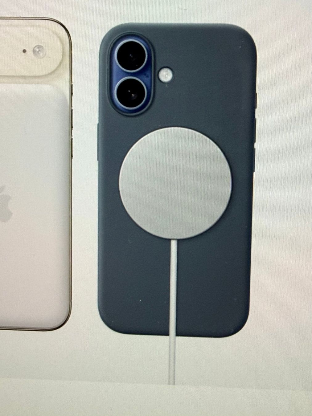 Apple Caricabatterie: Apple MagSafe Ladegerät – Nuovo e nell'imballaggio originale da Frauenkappelen venduto da HDPerle 9