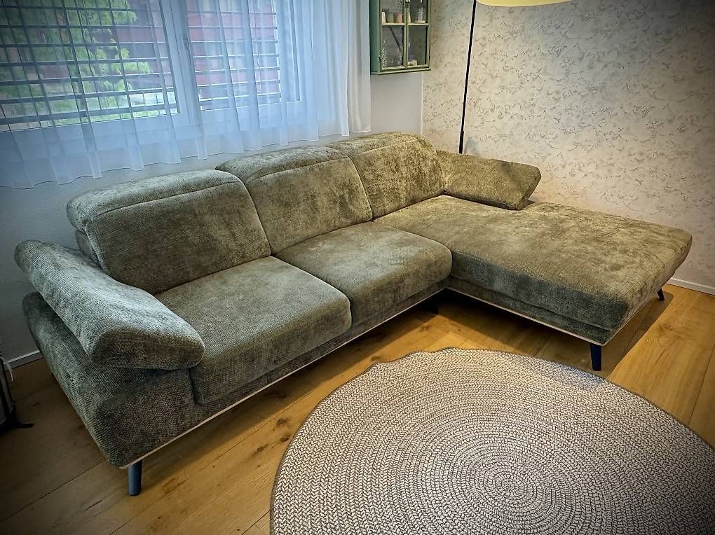 Mömax Divani: Ecksofa - wie neu - mit elektrischem Sitzvorzug – Usato da Reiden venduto da pancras 2